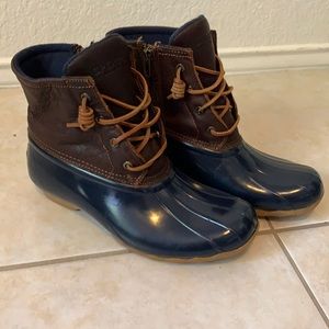 Sperry waterproof rubber boots
